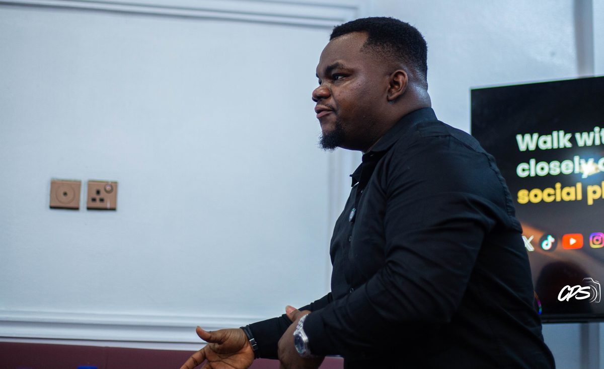 Sir Khaycee speaking at FIFYA